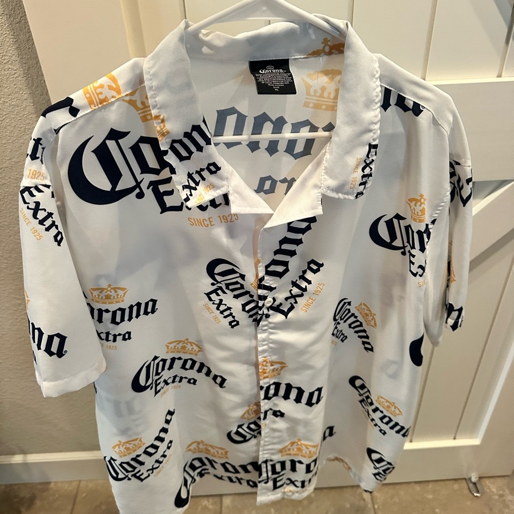 Corona White and Gold Casual Button Down Shirt